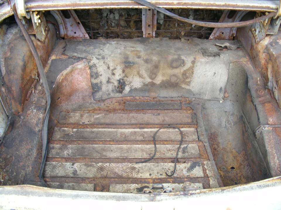 Image 35/56 of Buick 40 Special (1956)