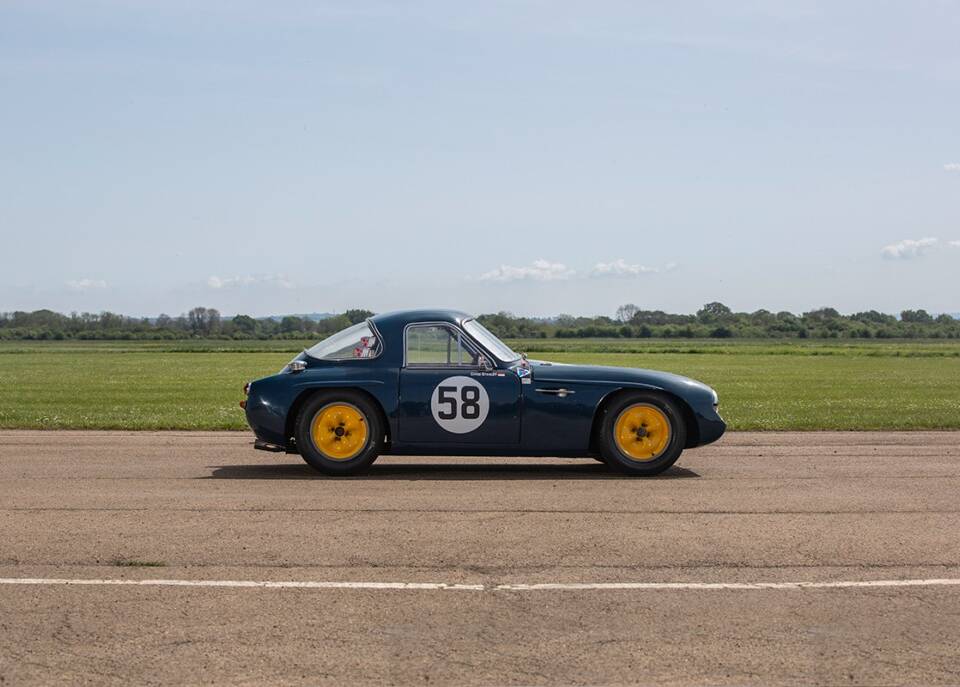 Image 4/17 of TVR Grantura (1960)