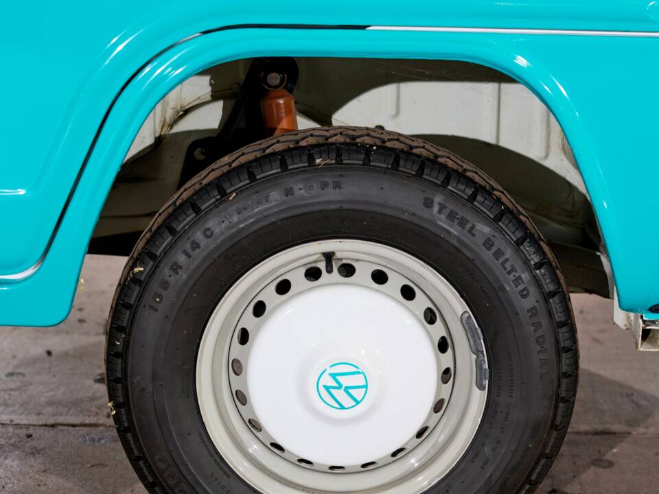 Image 37/39 of Volkswagen T2c Combi (1996)