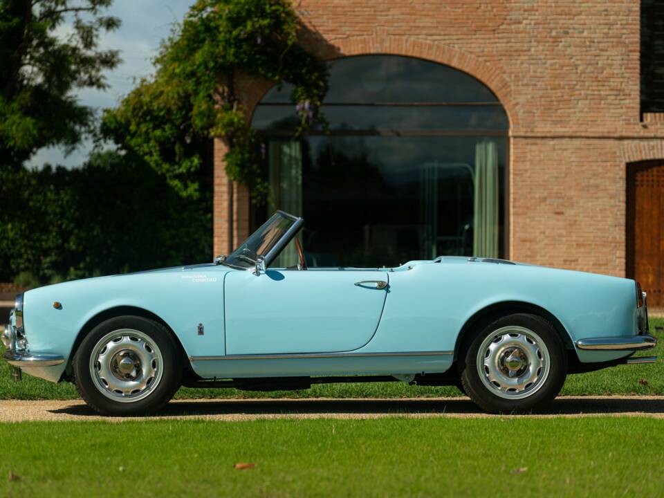 Image 9/50 de Alfa Romeo Giulietta Spider (1957)