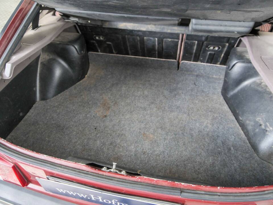 Bild 34/50 von Ford Sierra 2.0 (1985)