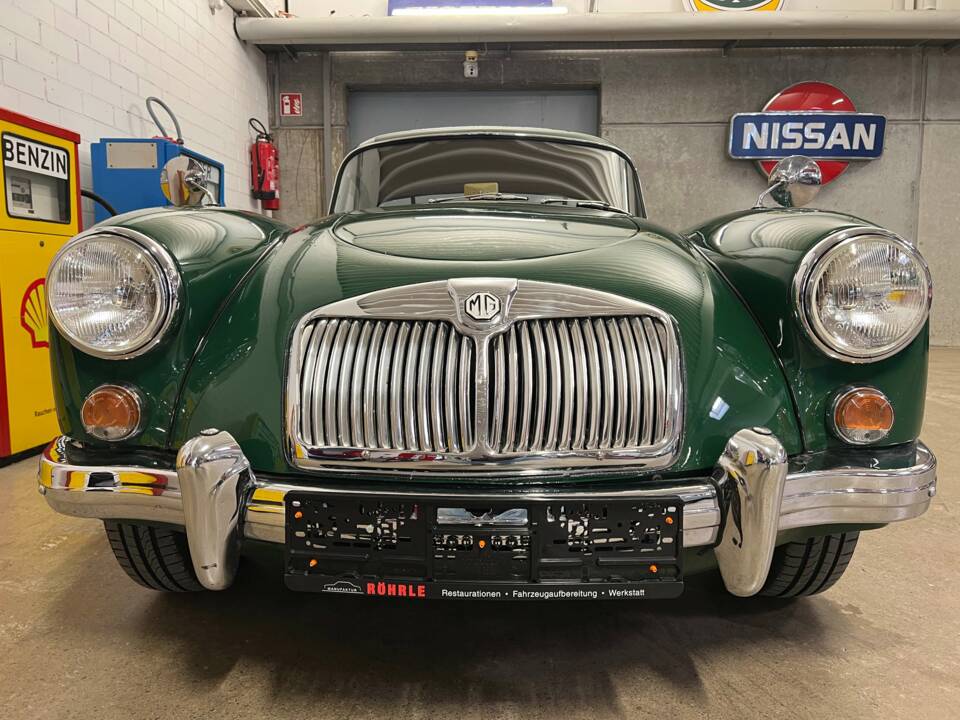 Imagen 3/17 de MG MGA 1500 (1958)