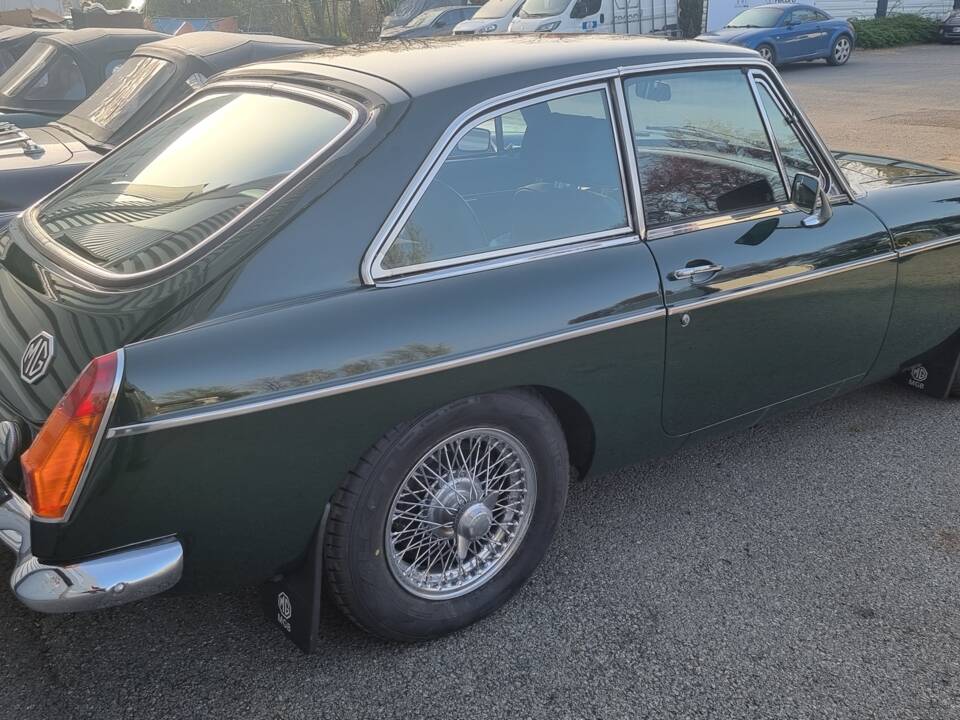 Bild 7/17 von MG MGB GT (1972)