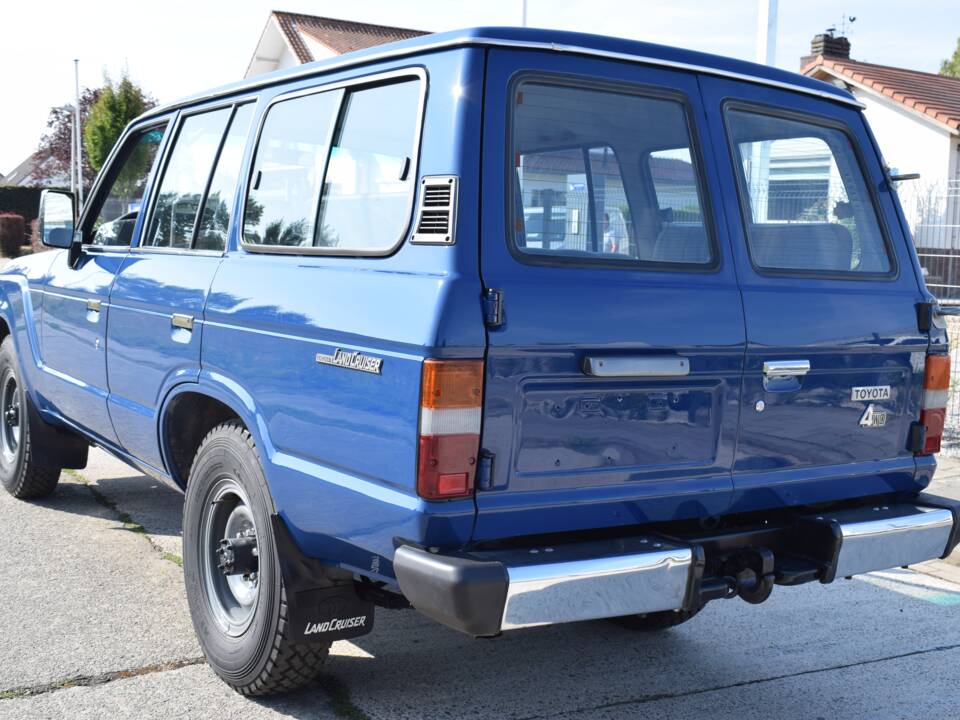 Afbeelding 23/24 van Toyota Land Cruiser FJ 62 (1989)