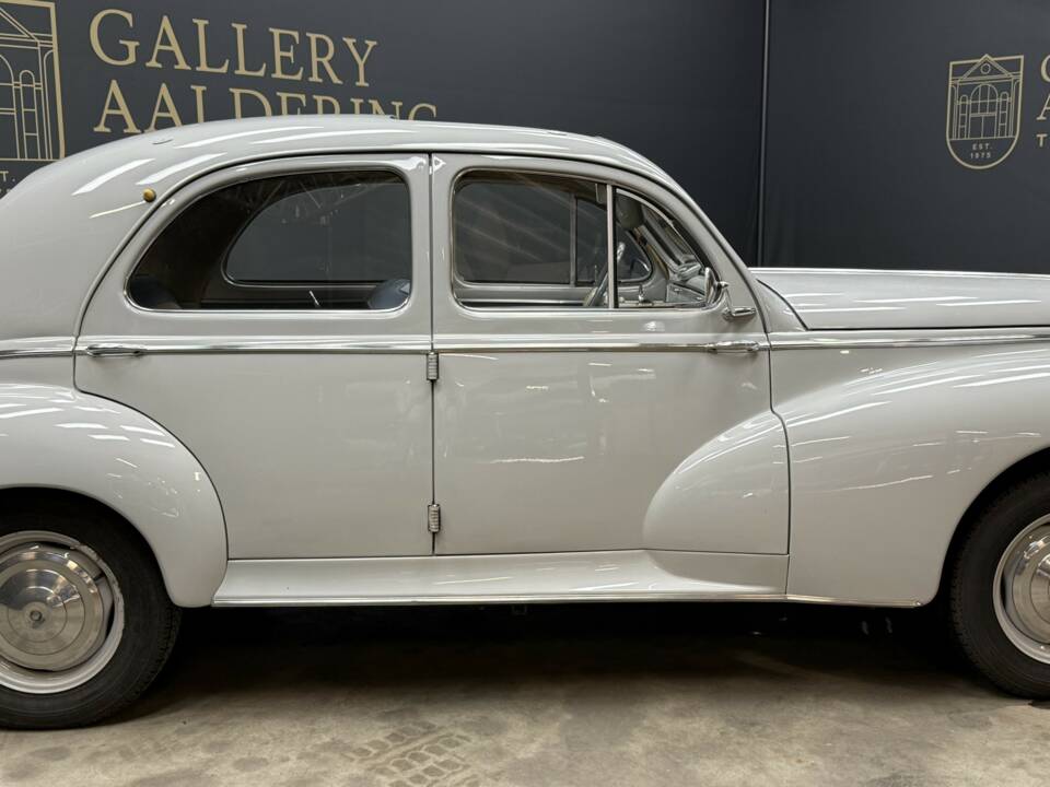 Bild 40/50 von Peugeot 203 C (1960)