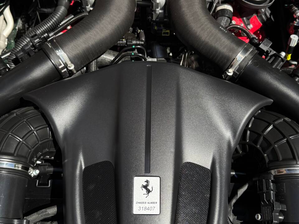 Bild 74/97 von Ferrari Roma Spider (2011)