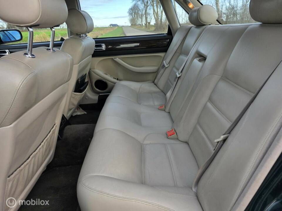 Bild 24/31 von Jaguar XJR 4.0 Supercharged (1997)