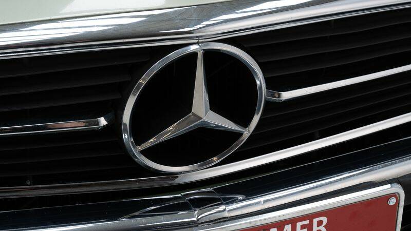 Image 14/15 of Mercedes-Benz 280 SL (1979)