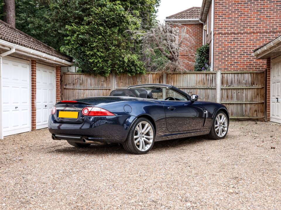 Image 30/32 de Jaguar XK 4.2 (2008)