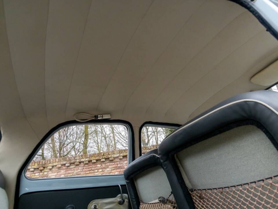 Image 17/48 of Alfa Romeo Giulietta TI (1964)