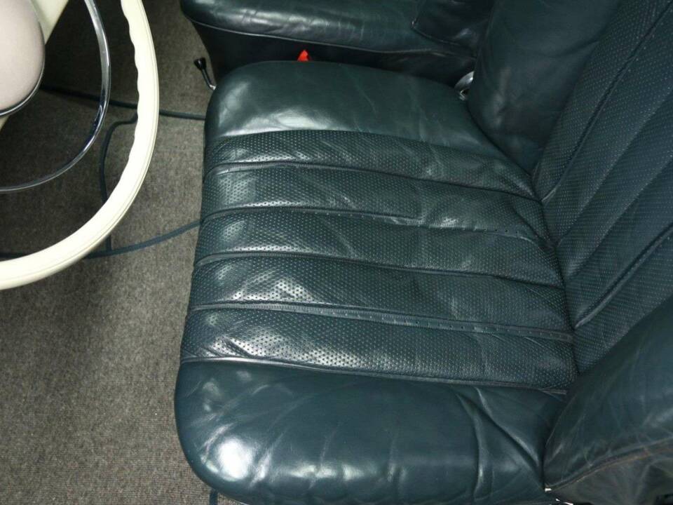 Bild 18/49 von Mercedes-Benz 220 SE (1960)