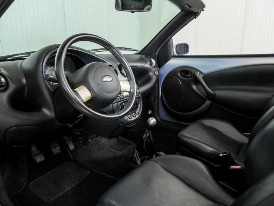 Image 11/50 of Ford Streetka (2004)