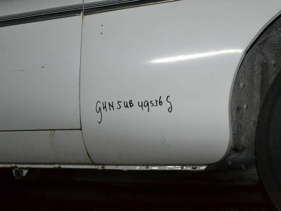 Afbeelding 7/46 van MG MGB (1971)