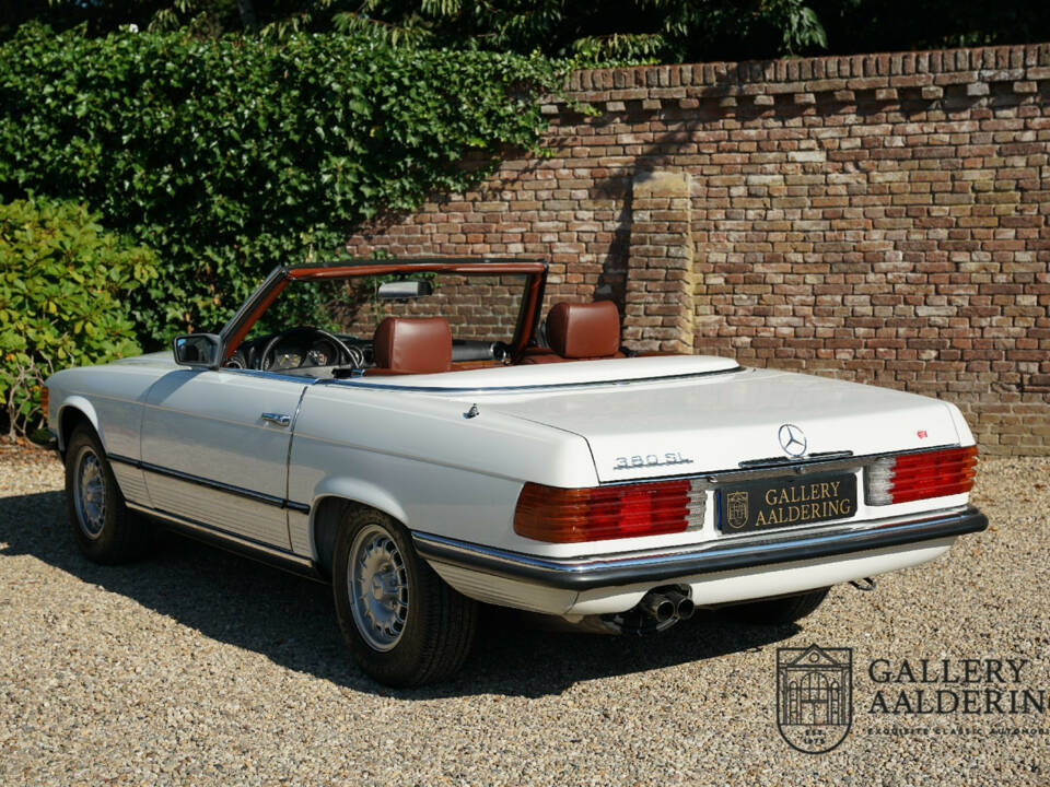 Image 19/50 de Mercedes-Benz 380 SL (1982)