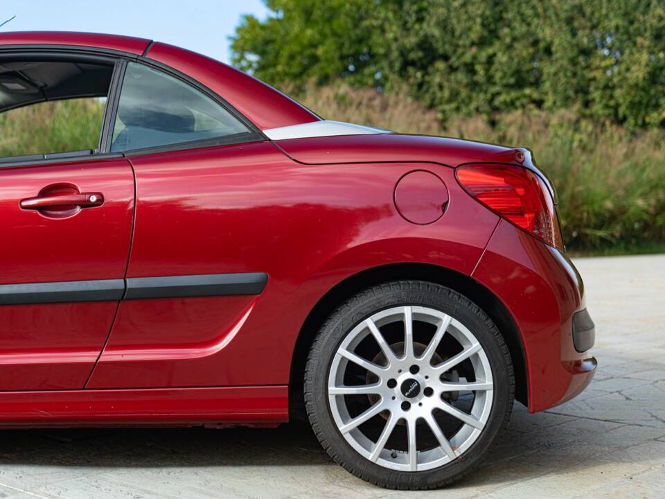 Image 23/50 of Peugeot 207 CC 1.6 VTi (2008)