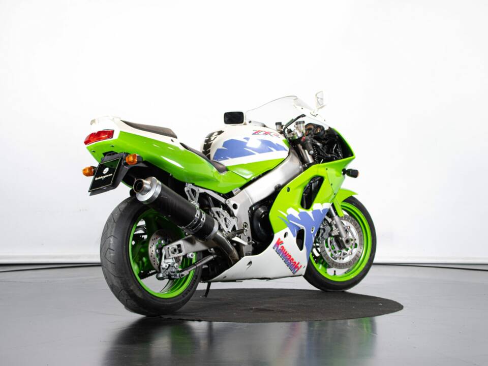 Image 4/49 of Kawasaki ZX-R 750 (1994)