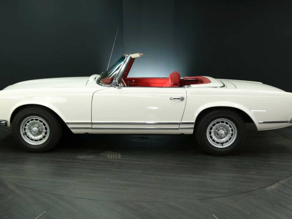 Immagine 3/30 di Mercedes-Benz 230 SL (1964)