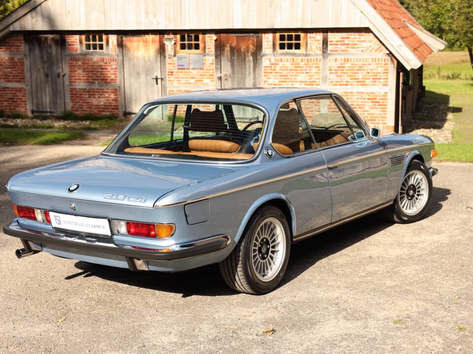 Image 4/73 of BMW 3.0 CSi (1973)