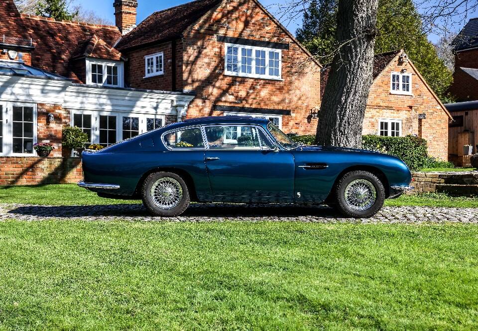Bild 10/30 von Aston Martin DB 6 Vantage (1966)