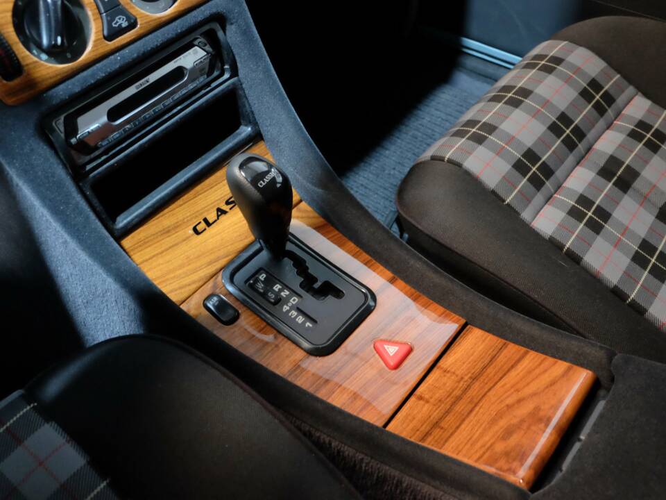 Image 10/31 of Mercedes-Benz 180 a (1958)