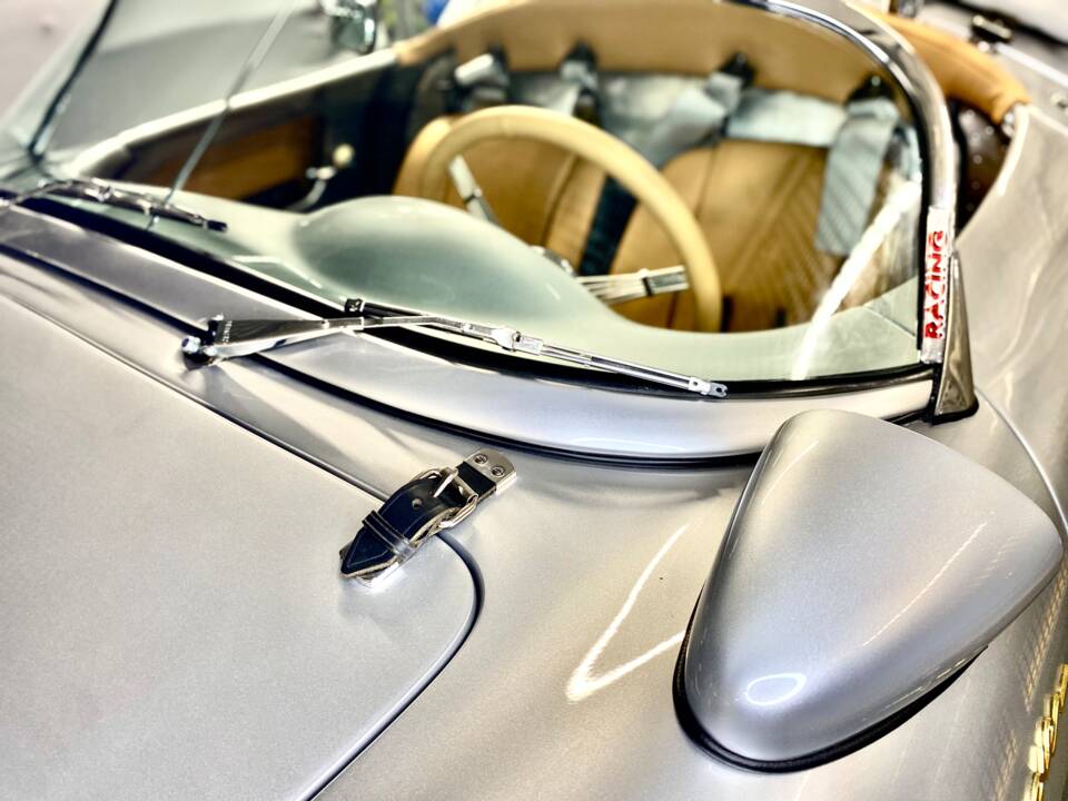 Bild 19/21 von Porsche 550 Spyder RS 1500 (1987)