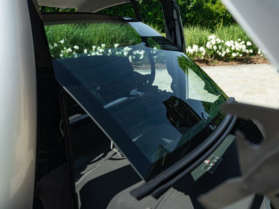 Image 20/50 of Mercedes-Benz SL 350 (2005)