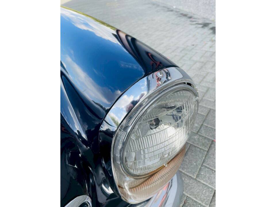 Afbeelding 15/35 van Mercedes-Benz 280 SL (1970)