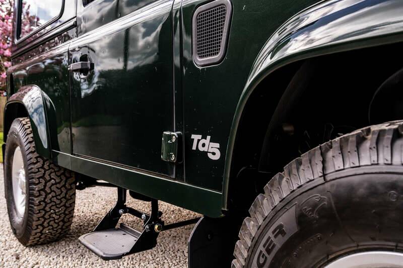 Image 20/50 de Land Rover Defender 90 Td5 (1999)