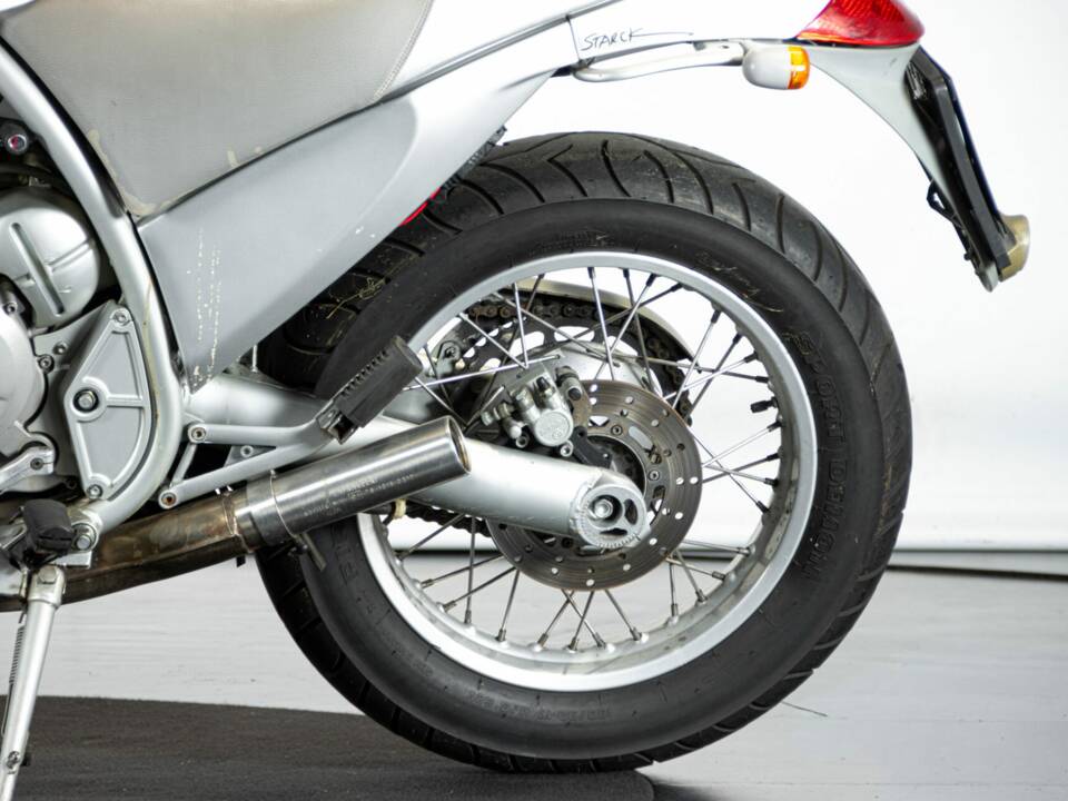 Bild 23/50 von Aprilia Moto 6.5 (2000)