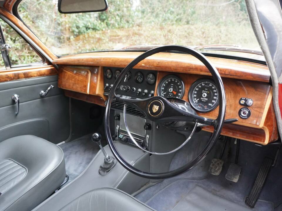 Bild 8/18 von Jaguar Mk II 3.8 (1964)