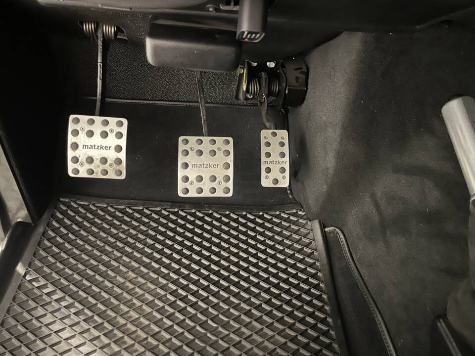 Afbeelding 30/42 van Land Rover Defender 110 (2014)