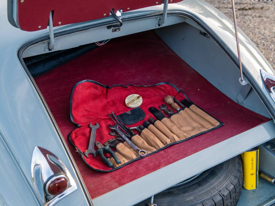 Imagen 30/30 de Jaguar XK 120 OTS (1951)