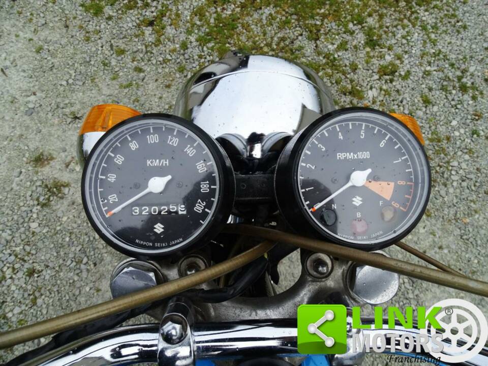 Afbeelding 2/10 van Suzuki DUMMY (1971)