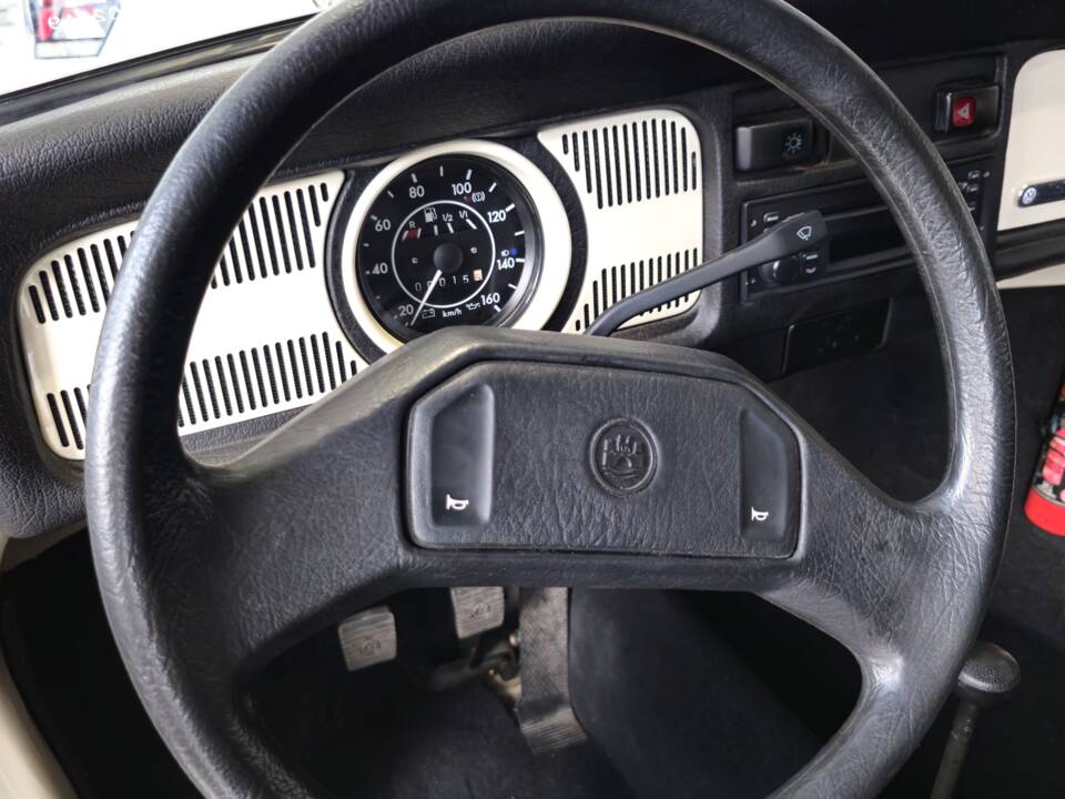 Afbeelding 27/29 van Volkswagen Käfer Última Edición (2003)