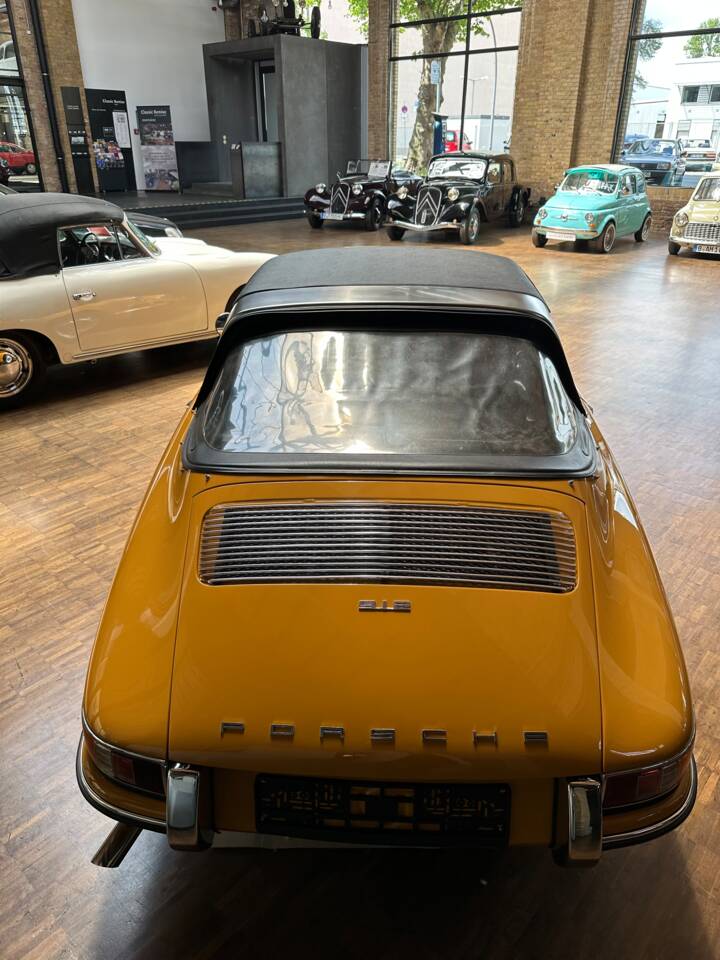 Image 6/25 of Porsche 912 (1967)