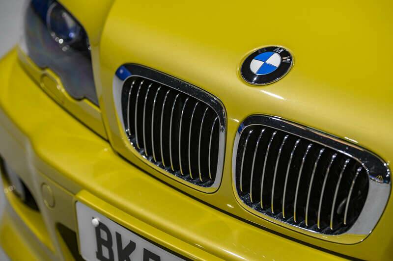 Image 16/50 of BMW M3 (2003)