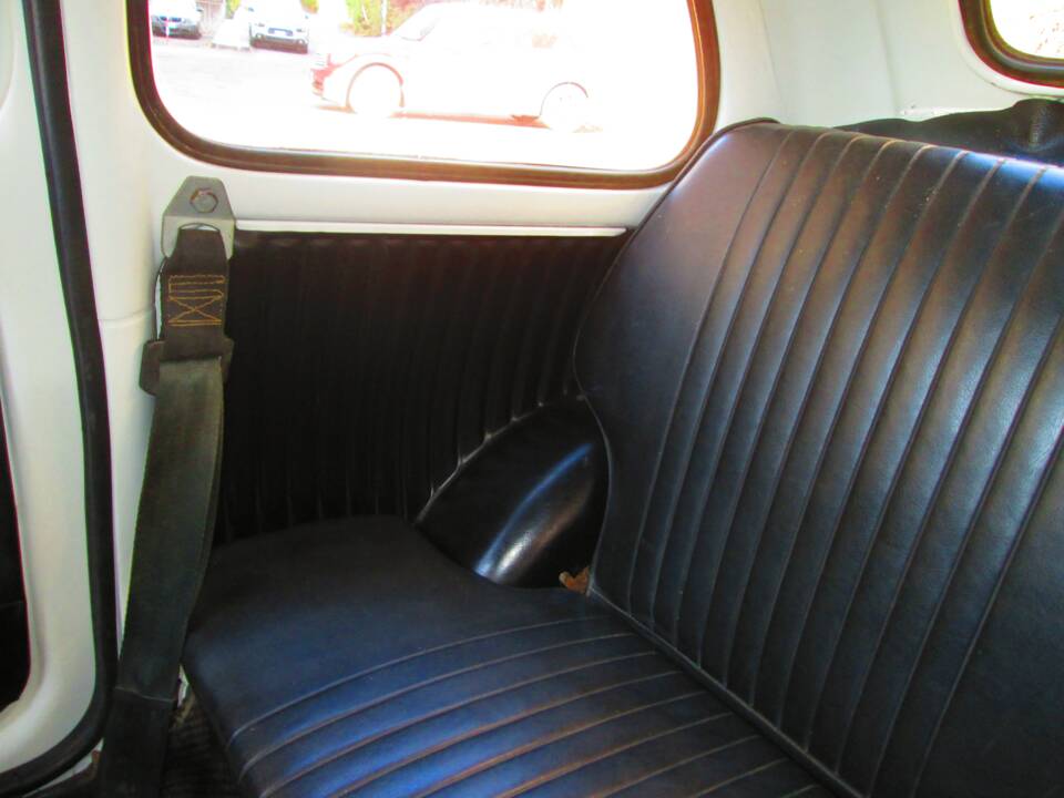 Immagine 41/60 di FIAT 500 L (1972)