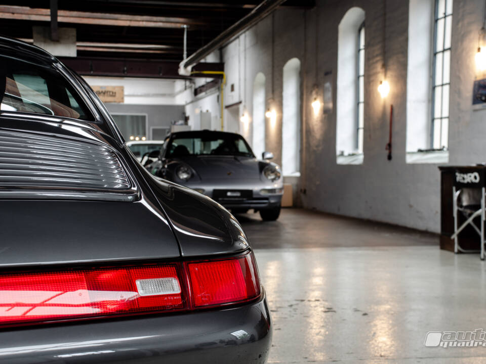 Image 10/11 of Porsche 911 Carrera (1995)