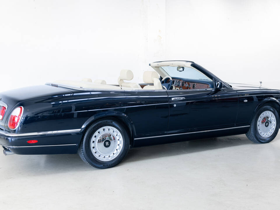 Image 40/40 de Rolls-Royce Corniche V (2000)