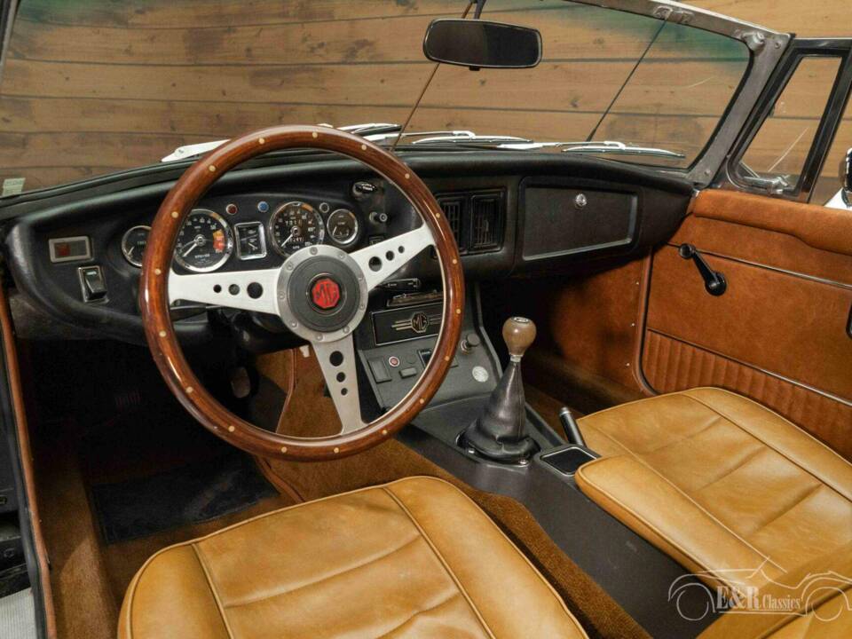 Bild 10/19 von MG MGB (1974)