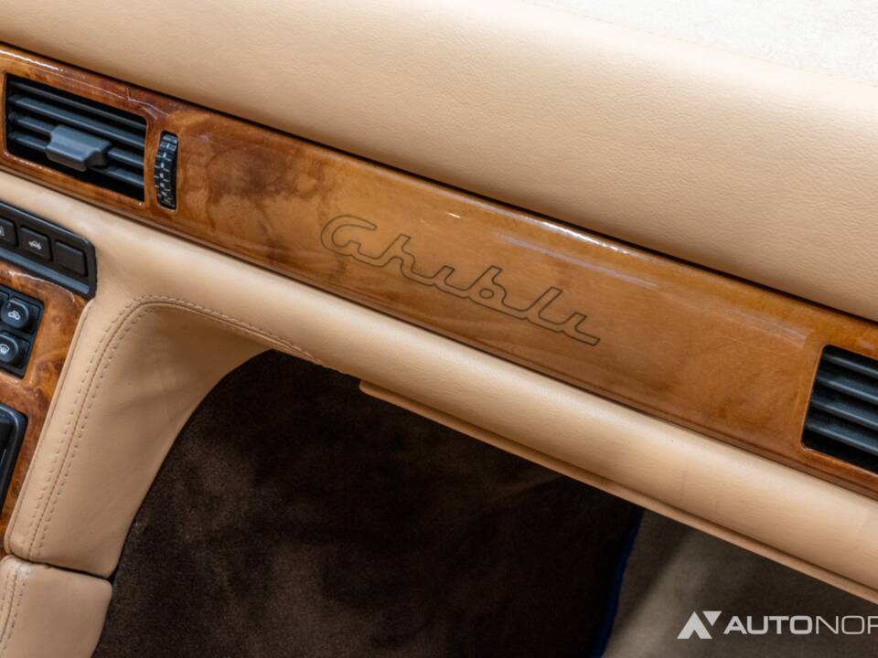 Bild 45/47 von Maserati Ghibli 2.8 (1997)