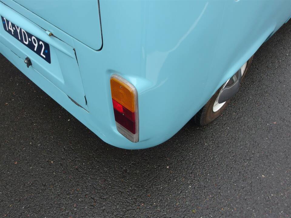 Bild 29/99 von Volkswagen T2b Kastenwagen (1977)