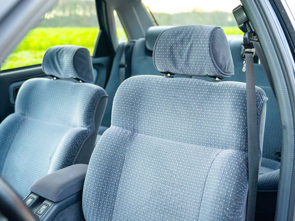 Imagen 25/55 de Ford Scorpio 2,9i (1991)