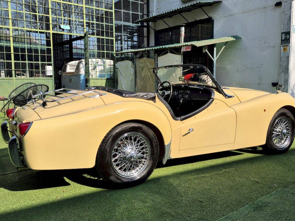 Afbeelding 12/87 van Triumph TR 3A (1960)