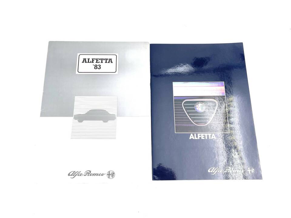 Bild 9/50 von Alfa Romeo Alfetta 2.0 (1984)