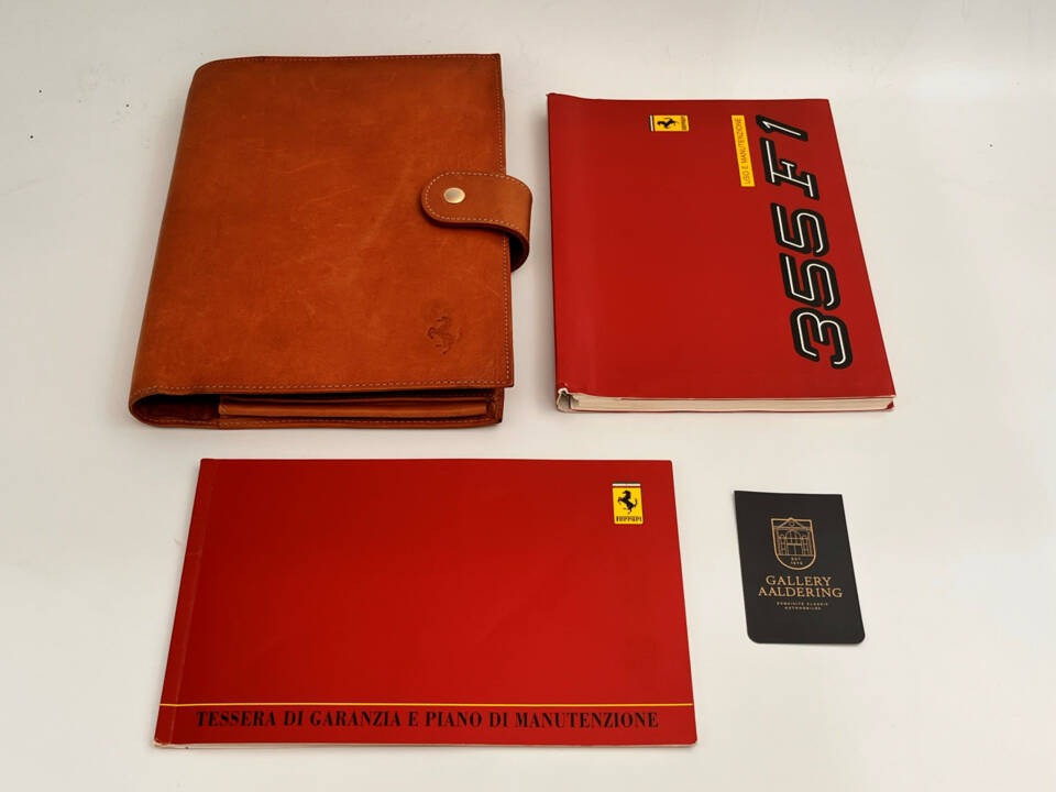Imagen 7/50 de Ferrari F 355 F1 GTS (1998)
