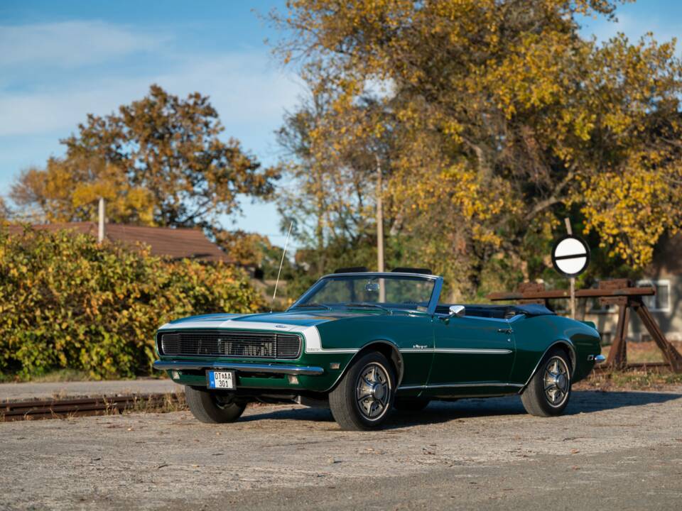 Bild 7/8 von Chevrolet Camaro RS 327 (1968)