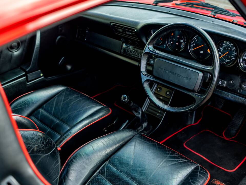 Bild 4/50 von Porsche 911 Carrera 3.2 (1989)