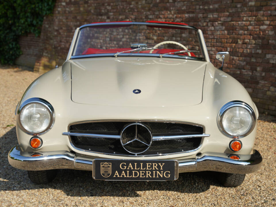 Image 5/50 of Mercedes-Benz 190 SL (1962)