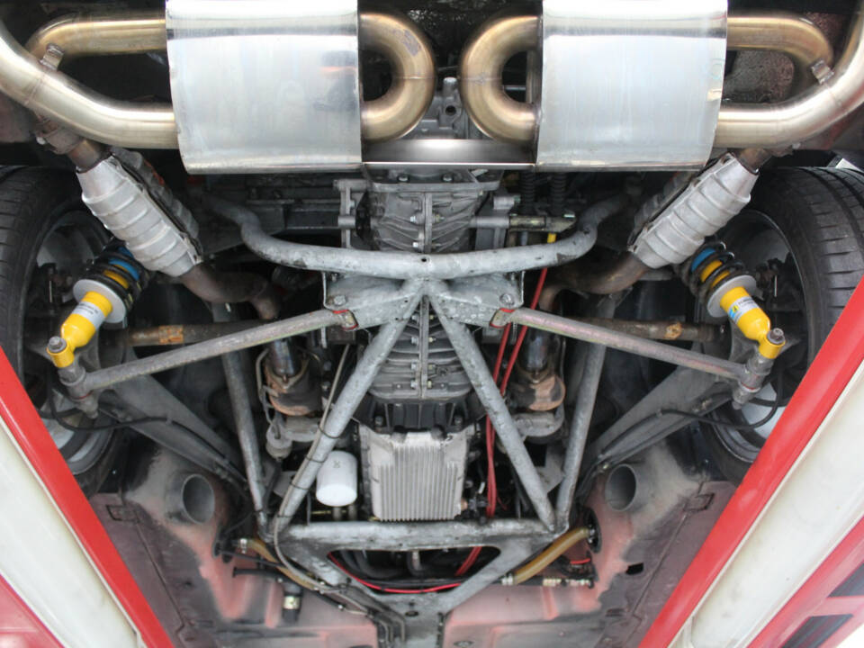 Bild 13/50 von Lotus Esprit V8 BiTurbo (1997)